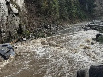 Кметът на Велинград застраши живота на хиляди (Видео и снимки)
