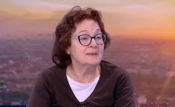 Политолог каза кой ще дърпа конците на Гюров. Сянката на Асен Василев