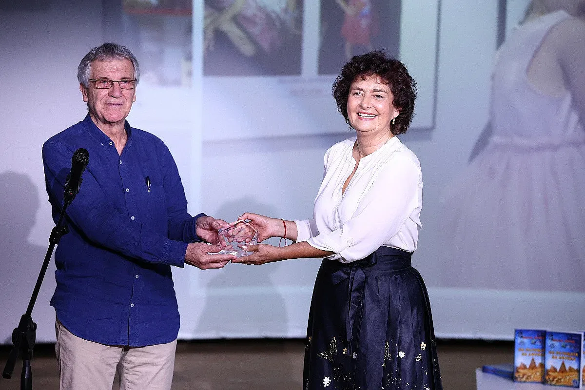 Магдалена Гигова получи награда „Максим Минчев“