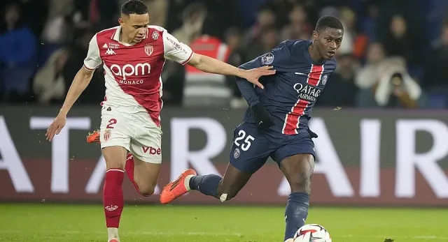 ПСЖ триумфира на френското дерби в ШЛ