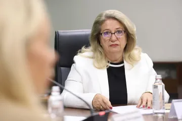 Не е еврото: ето кое наду цените на почивките