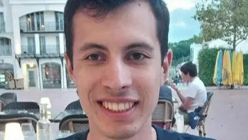 Преди ключови избори: Вълна от арести след убийството на френски националист 