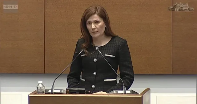 Ертен Анисова: Майчиният език е първата ни родина, най-тясната връзка между миналото и бъдещето