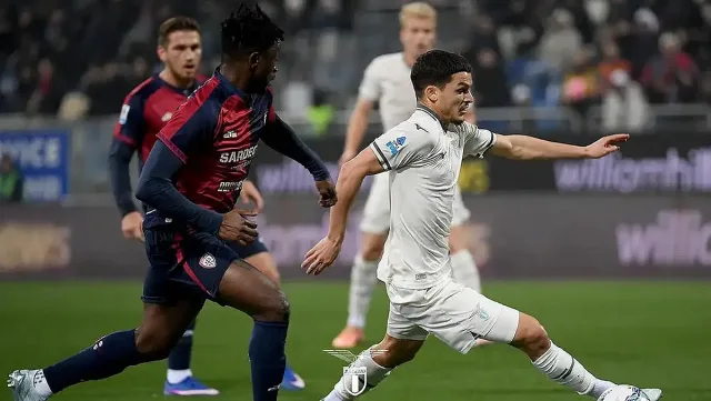 Каляри и Лацио се занулиха, червен картон беляза финала