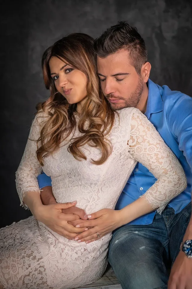 Важна дама научила Петя Дикова на тънкостите на брака