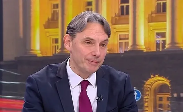 "Промяната" посегна и на здравето. Скандална поправка в закона