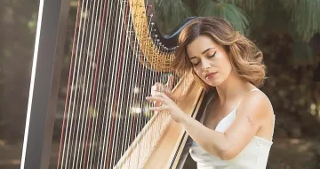 Световен триумф! Деница Димитрова с първа награда от Франция