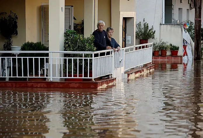 Река Марица побесня! Направи чудо