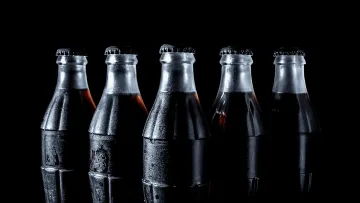 Стана ясно защо газираното в стъклена бутилка е по-вкусно