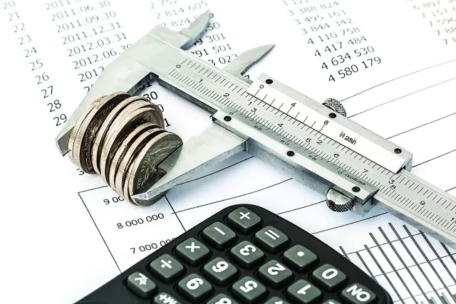 Голяма промяна със заплатите! Но един проблем расте