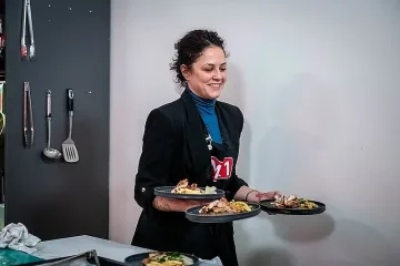 Страшен гаф в "Моята кухня е номер едно". Известна дъщеря се издъни