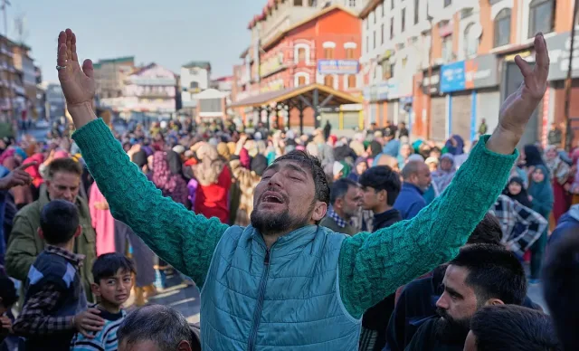 След смъртта на Хаменей - нови израелски удари и ирански заплахи