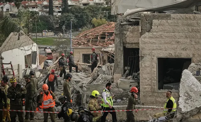 Ракета удари жилищна сграда край Йерусалим! Шестима загинаха