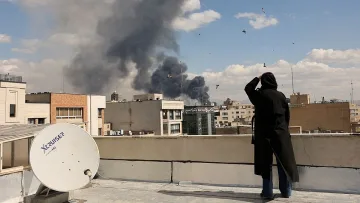 Българка в Доха: Виждам как свалят ракетите