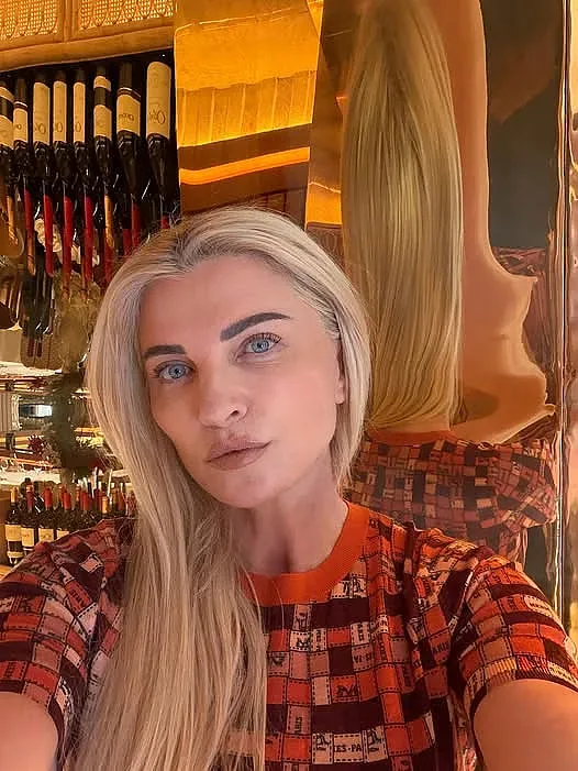 Силвена Роу от Дубай: Когато чуеш бум-бум и ти става нещо