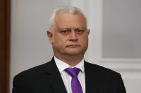 Дечев потвърди! Пеевски и Атанасова не са пътували заедно