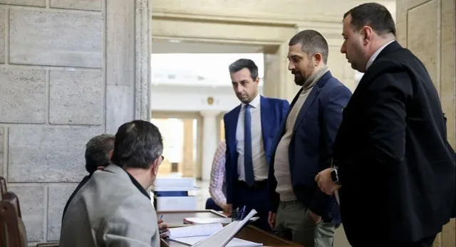 Обявиха нов депутат от "Възраждане" след смъртта на Славчо Крумов