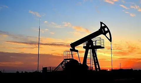 Ирак с извънреден ход за петрола