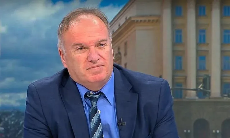 Владимир Чуков каза кога свършва войната в Иран. А преди това...