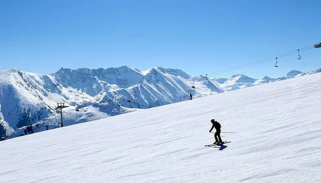 Топ курорт на ръба! Туристическият бизнес бие аларма