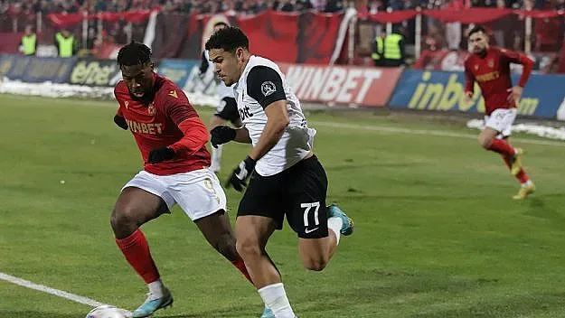 Бивша звезда на ЦСКА се спаси на косъм от кошмара в Иран