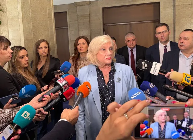 ДПС поиска Йотова да свика КСНС заради войната