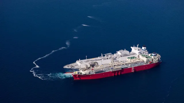 България получи втечнен газ на по-ниски от пазарните цени