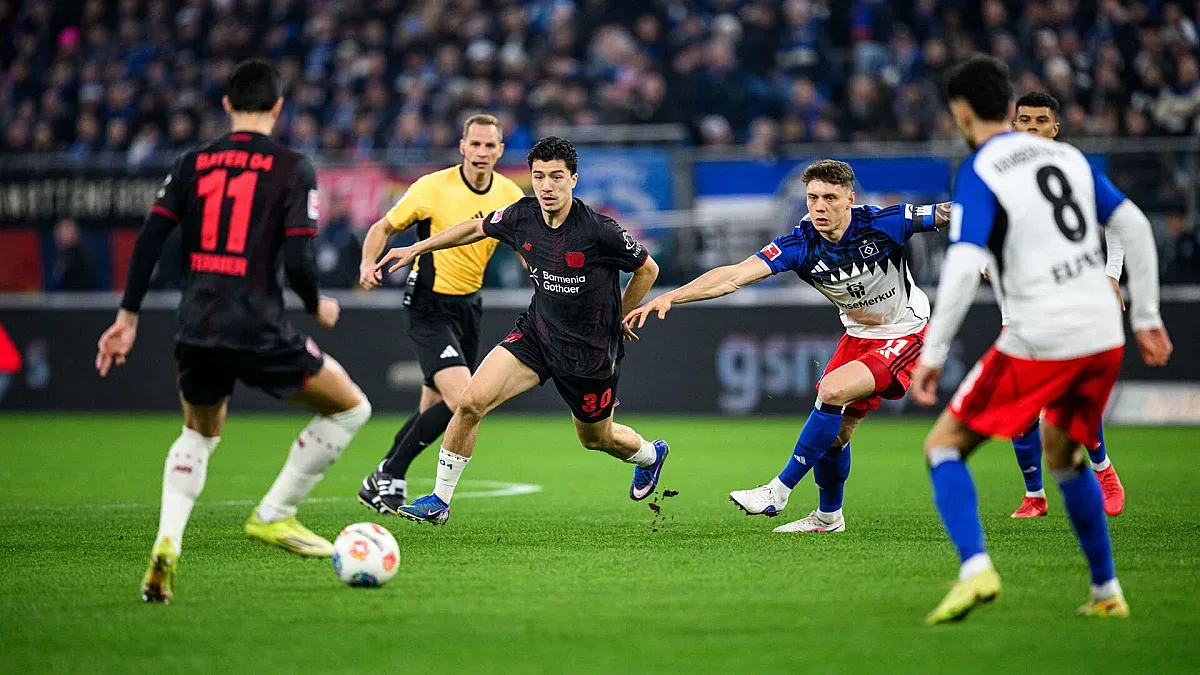 Леверкузен не се отказва от Шампионската лига след трудна победа