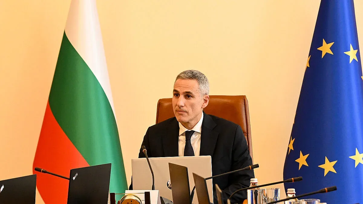 Гюров свика Съвета по сигурността, покани партиите