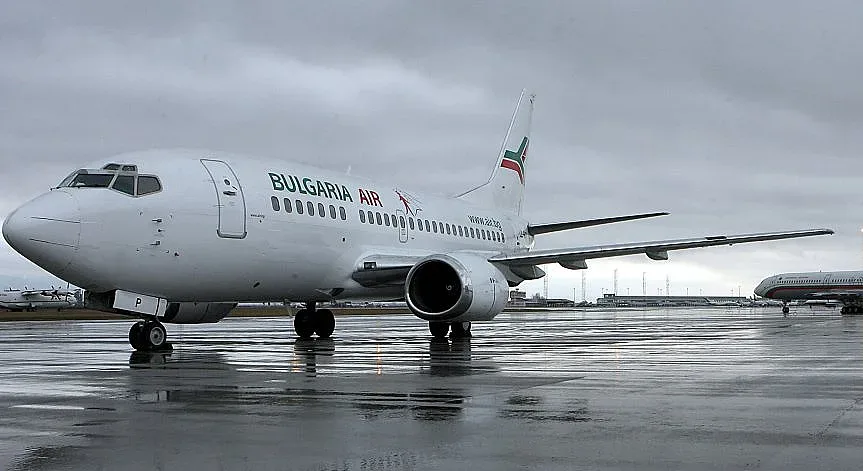 290 българи се връщат от Оман и Дубай. 100 са блокирани на Малдивите