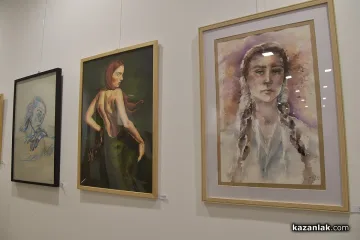 Традиционната изложба “Женското начало“ представи красота, талант и вдъхновение в Казанлък