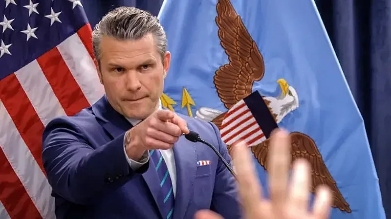 Хегсет: Огневата мощ над Иран ще се засили рязко