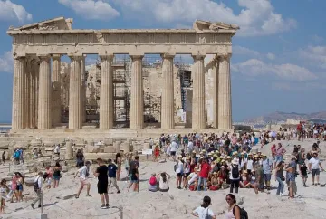 Как Гърция печели от конфликта в Близкия Изток