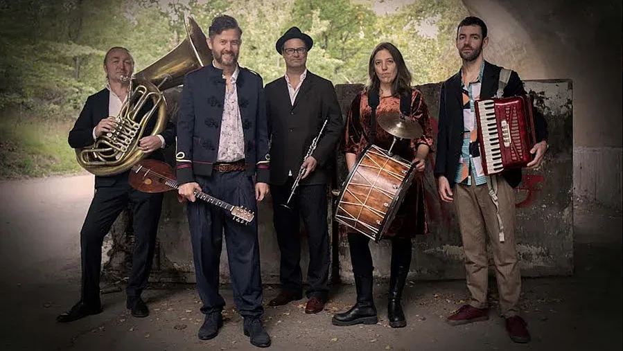 Българин и шведи правят балкански джем сешън в Бургас и София