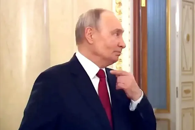 Пиарите на Путин с голям гаф. Свалят клип на пожар (ВИДЕО)