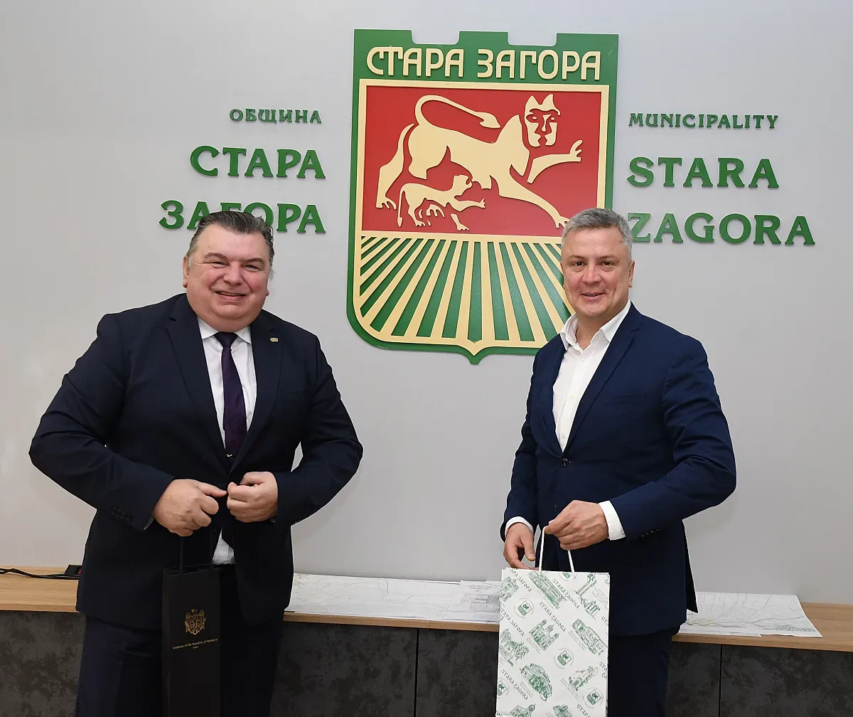 Заместник-кметът Радостин Танев посрещна посланика на Молдова у нас Н. Пр. Емил Жакота