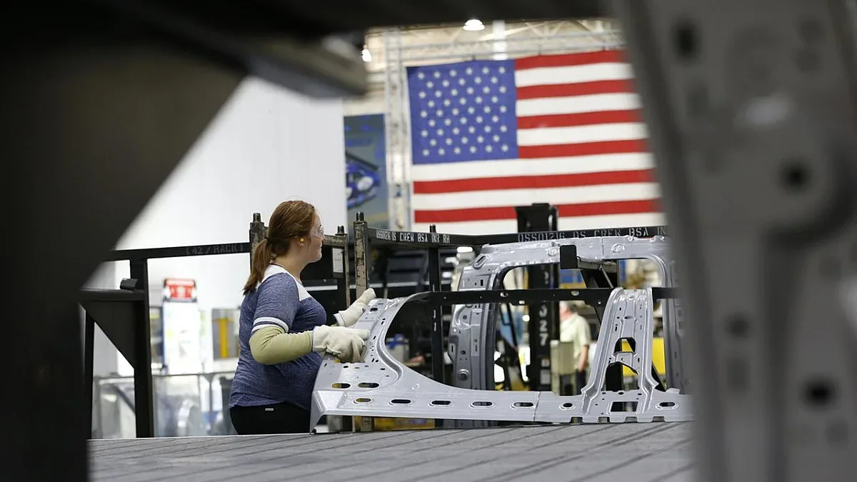 Търговска буря! САЩ подготвя нови мита срещу големи икономики