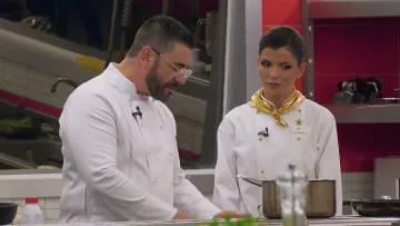 Шок в "Хелс китчън"! Шеф Ангелов изненада звездите с необичайно решение