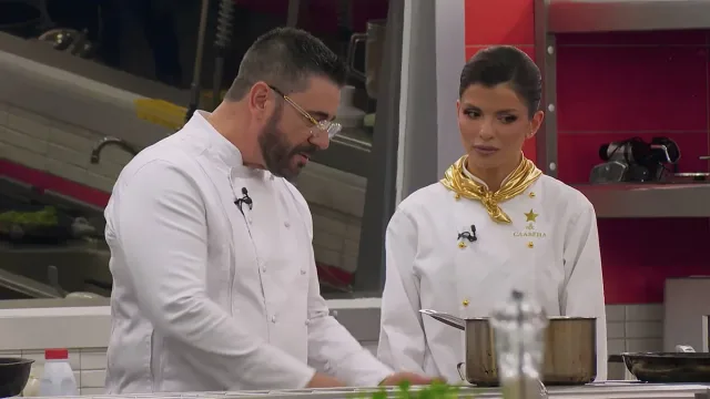 Шок в "Хелс китчън"! Шеф Ангелов изненада звездите с необичайно решение