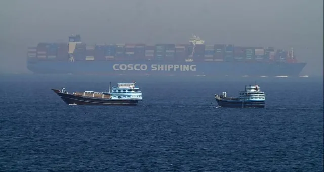 Пуснаха турски кораб през Ормузкия проток