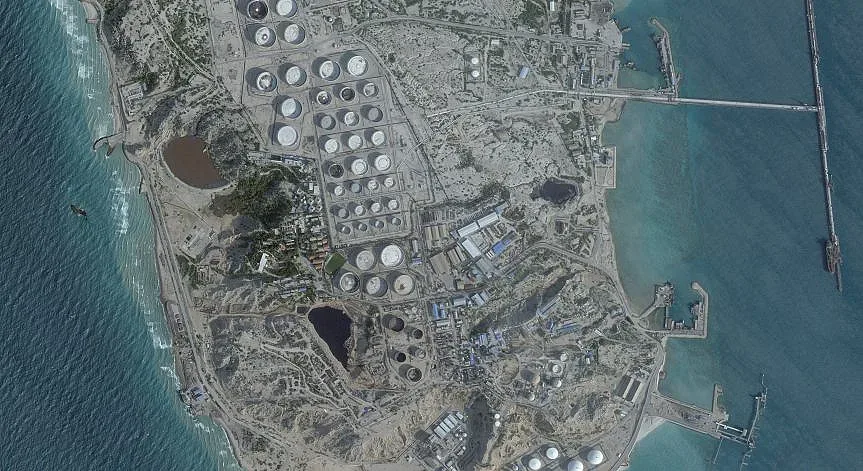 САЩ атакуват Харг – малкият остров, от който зависи петролът на Иран