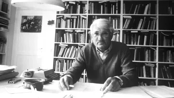 Отиде си знаков философ