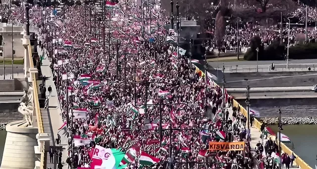 Орбан със стряскаща реч. Европа се готви за война!