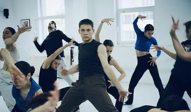 Кръстопътищата на "Арабеск"