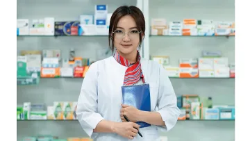Работа за фармацевти: Как да изберете подходяща аптека и да се развивате професионално