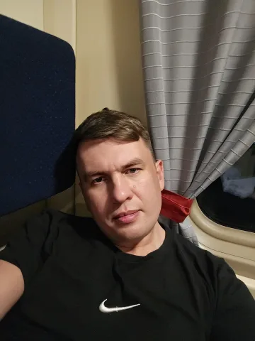 Привърженик на Путин се обърна на 180 градуса и го захапа зловещо