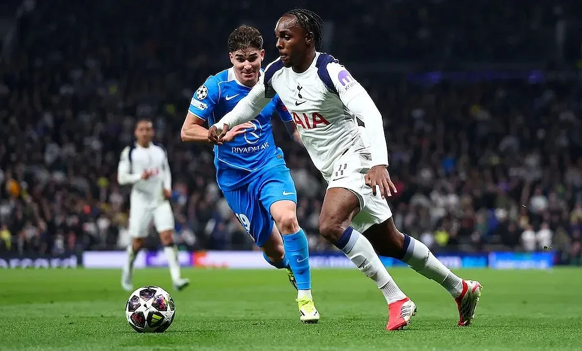 Голово шоу и драма в Шампионската лига. Грандовете разбиха съперниците