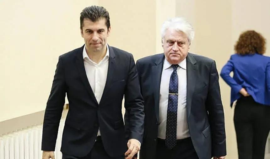 Делото Кирил Петков! Полицай закова Бойко Рашков