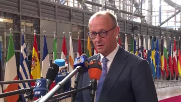 Мерц нанесе първия удар на Орбан