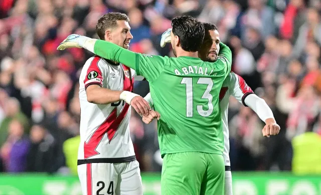 Драма в Лигата на конференциите: Райо Велекано и Шахтьор продължават въпреки загуби